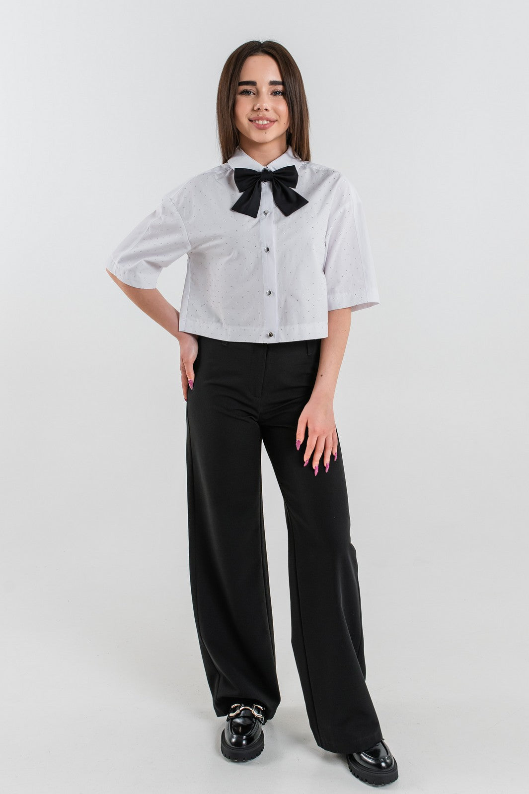 Pantalonii LARA Black