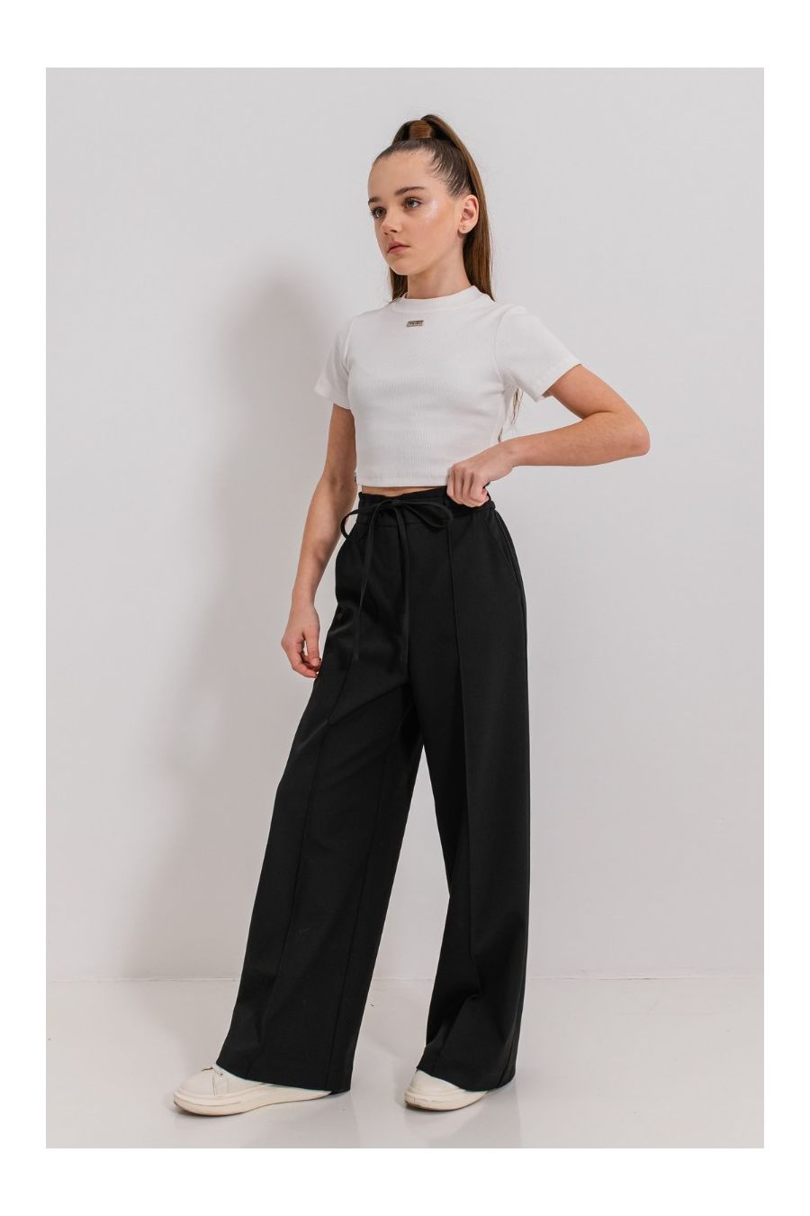 Pantaloni negri Daphne